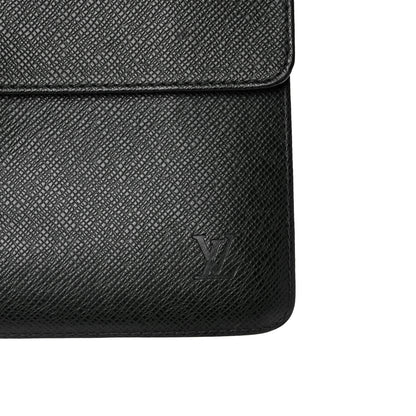 Louis Vuitton Taiga Selenga Pochette Epicea 9 of 17
