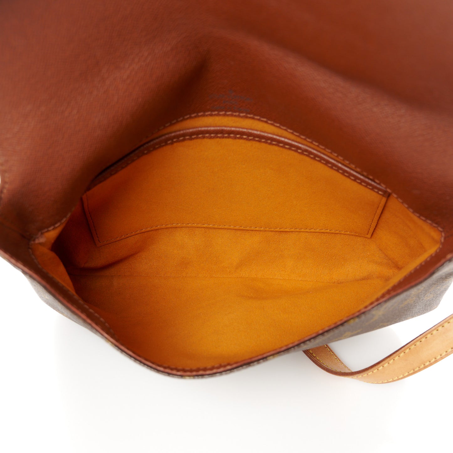 Monogram Musette Tango