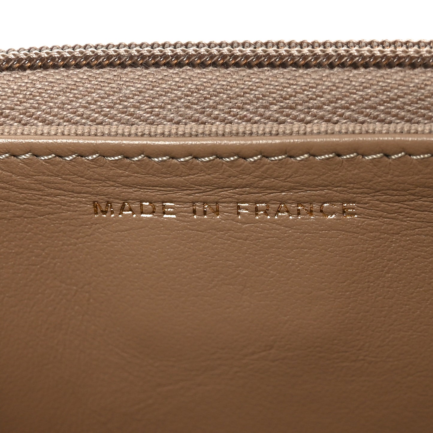 Caviar Quilted Wallet on Chain WOC Beige