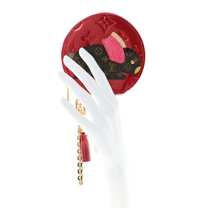 Louis Vuitton Vernis Animania Lapin Bunny Round Coin Purse Pomme D'Amour 2 of 9