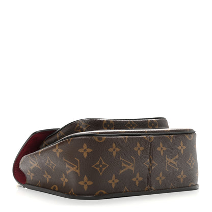 Louis Vuitton Monogram Passy 4 of 9