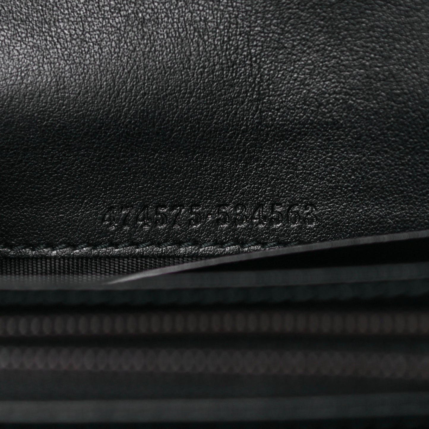 Calfskin Matelasse GG Marmont Chain Wallet Black
