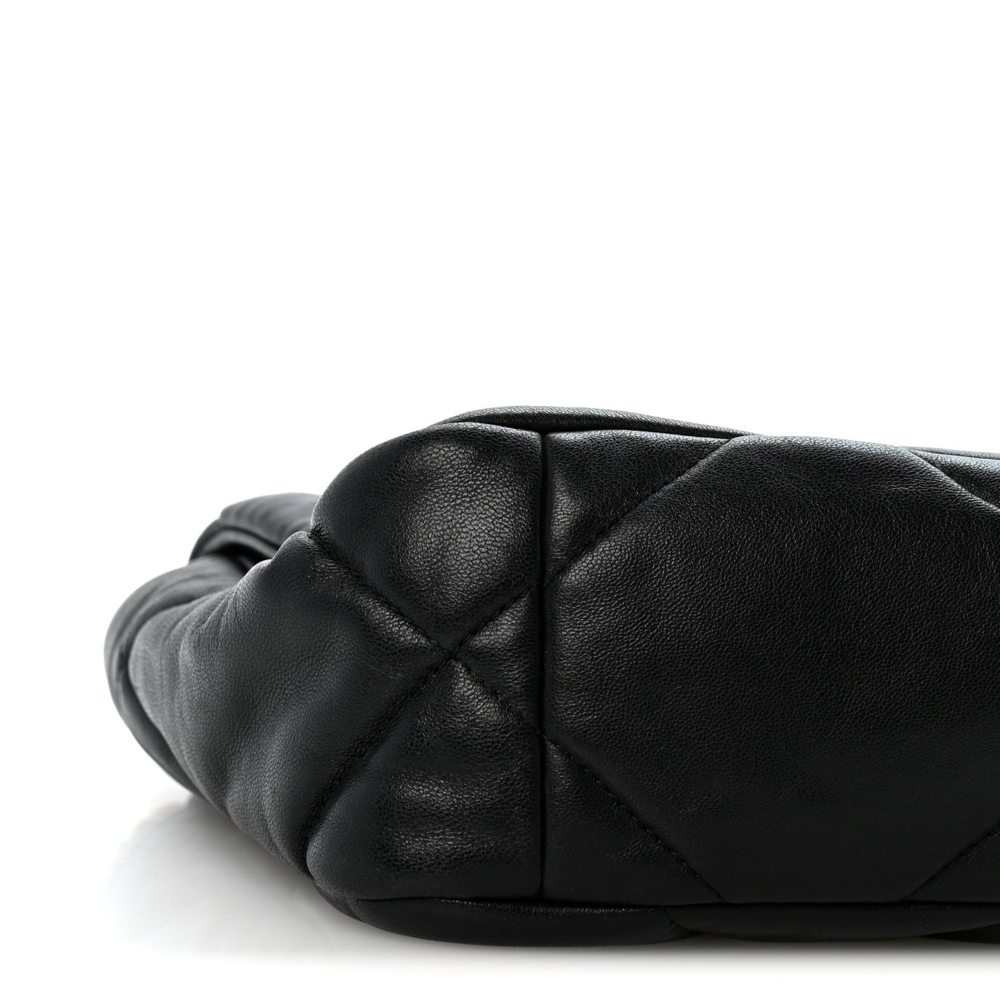 Lambskin Quilted Medium Chanel 19 Flap Black