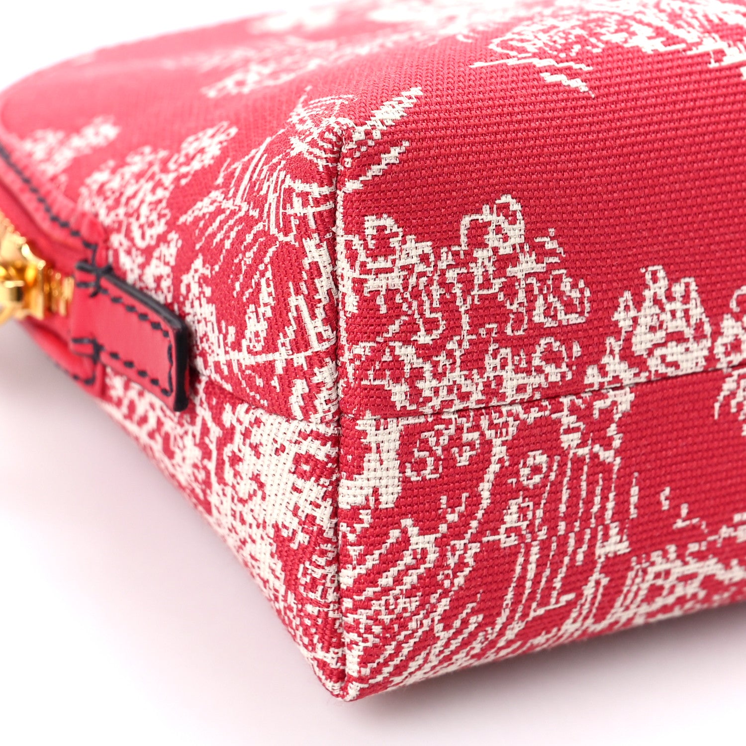 Christian Dior Embroidered Toile De Jouy 30 Montaigne Cosmetic Pouch Red 7 of 8