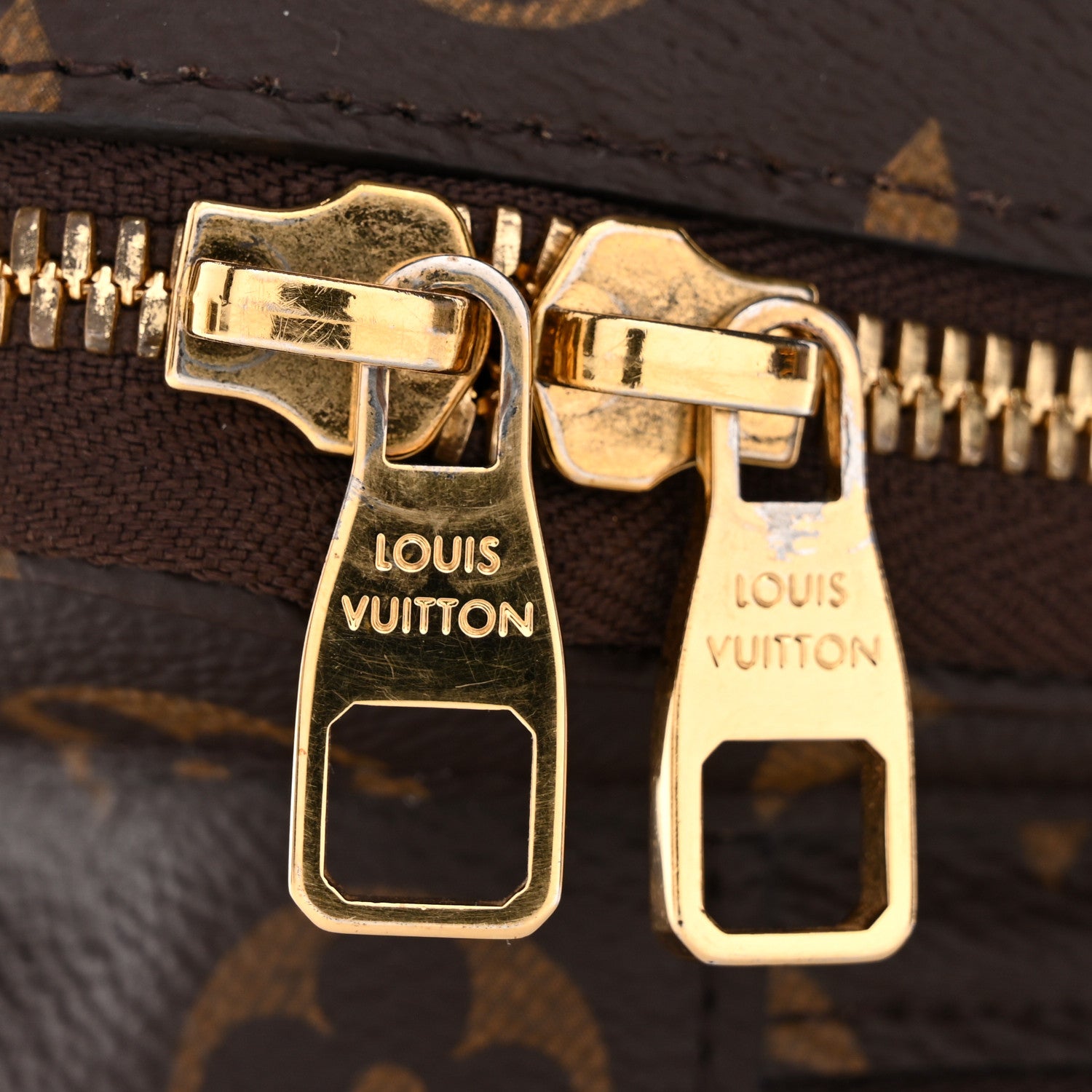 Louis Vuitton Monogram Utility Crossbody 1840266 – FASHIONPHILE