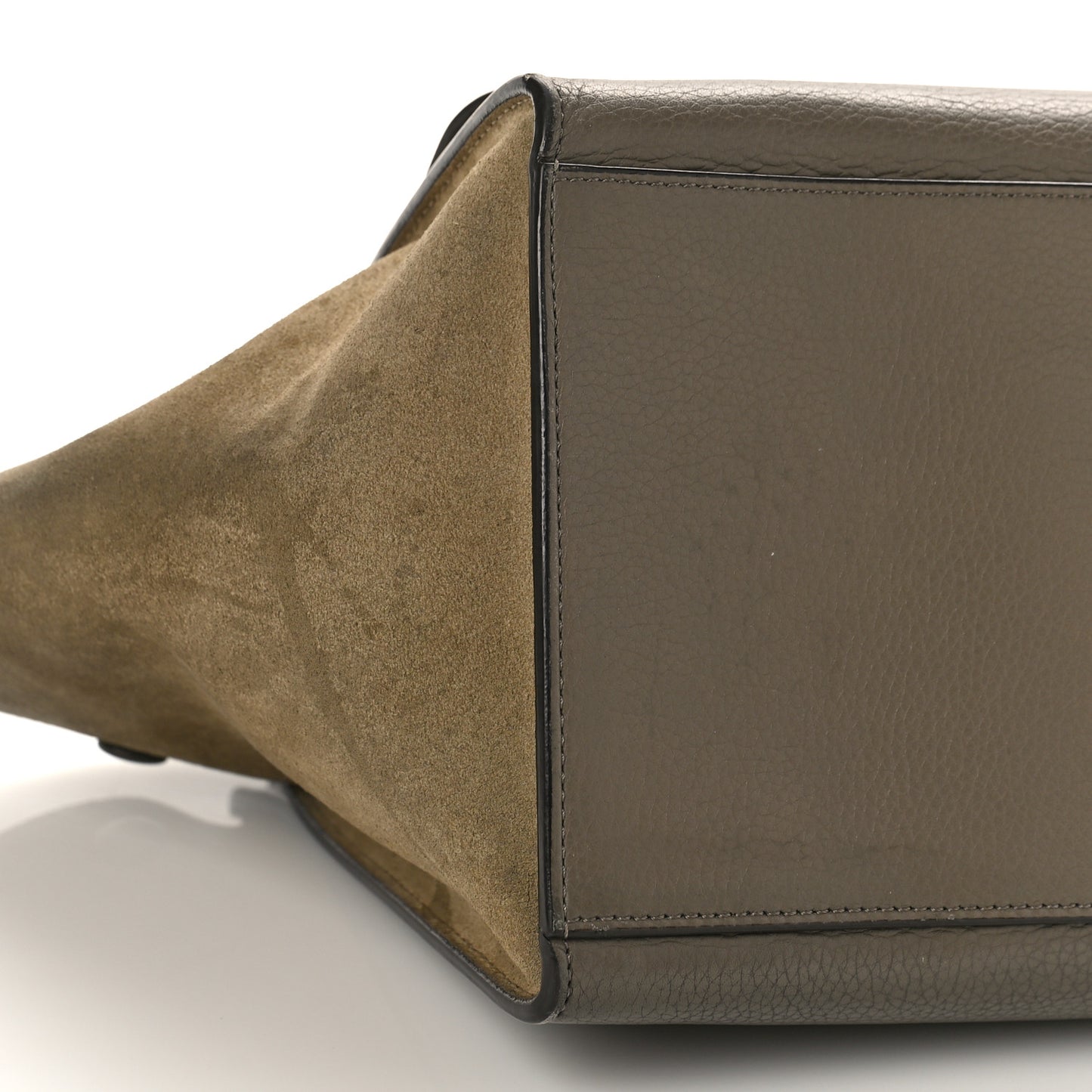 Drummed Calfskin Suede Small Trapeze Souris