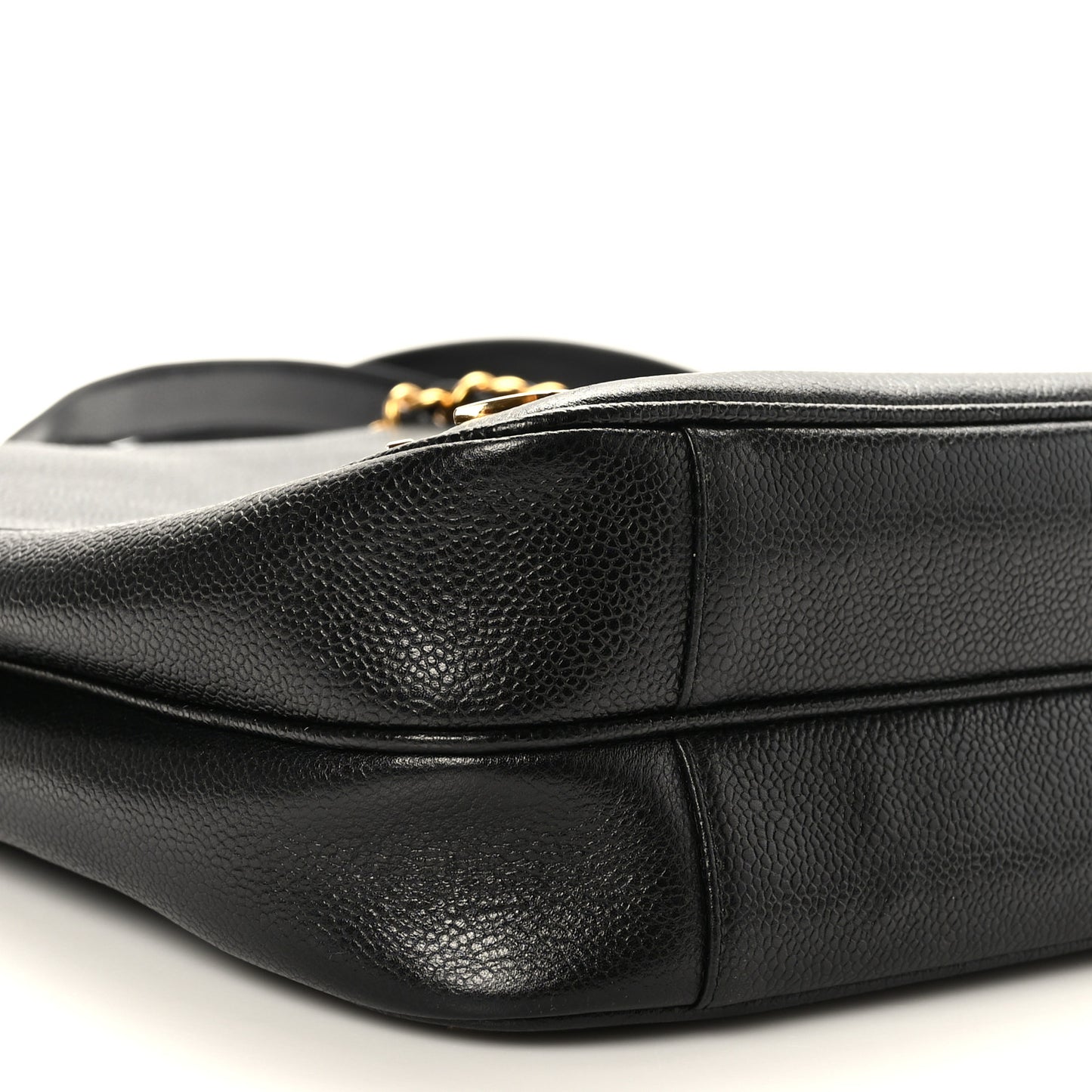 Caviar CC Shoulder Bag Black