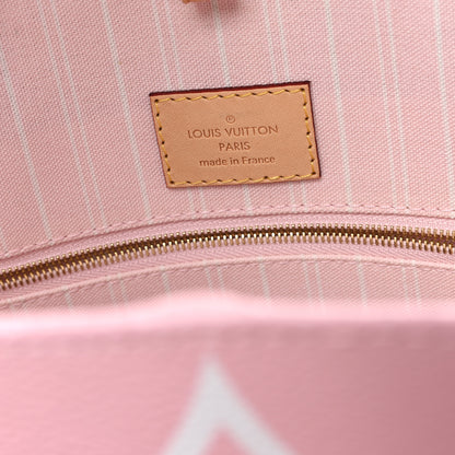 Louis Vuitton Monogram Giant By The Pool OnTheGo GM Light Pink 6 of 9