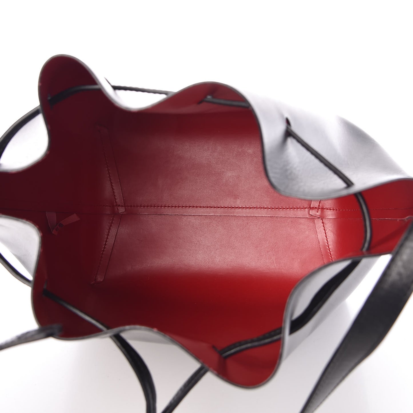 Vegetable Tanned Calfskin Bucket Bag Black Flamma