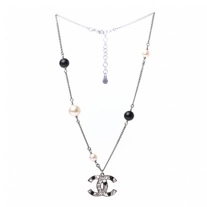 Chanel Pearl Resin Textured CC Necklace Silver Black 3 of 5