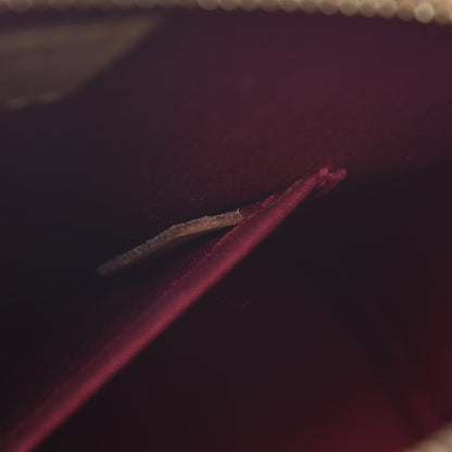 Louis Vuitton Vernis Alma BB Pomme D'Amour 8 of 8