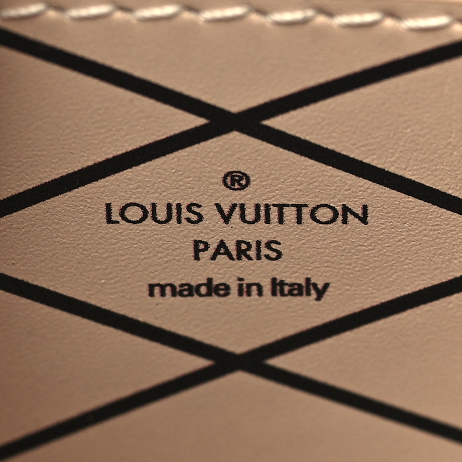 Louis Vuitton Epi Pochette Trunk Verticale Black 6 of 9