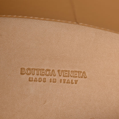 Bottega Veneta Nappa Intrecciato Medium Andiamo Shoulder Bag Dark Praline 6 of 11