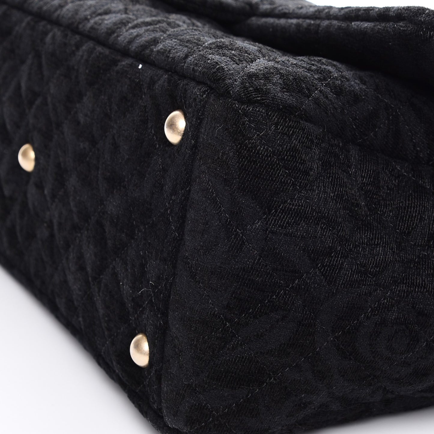 Velvet Camellia Stamped XXL Travel Flap Bag Black