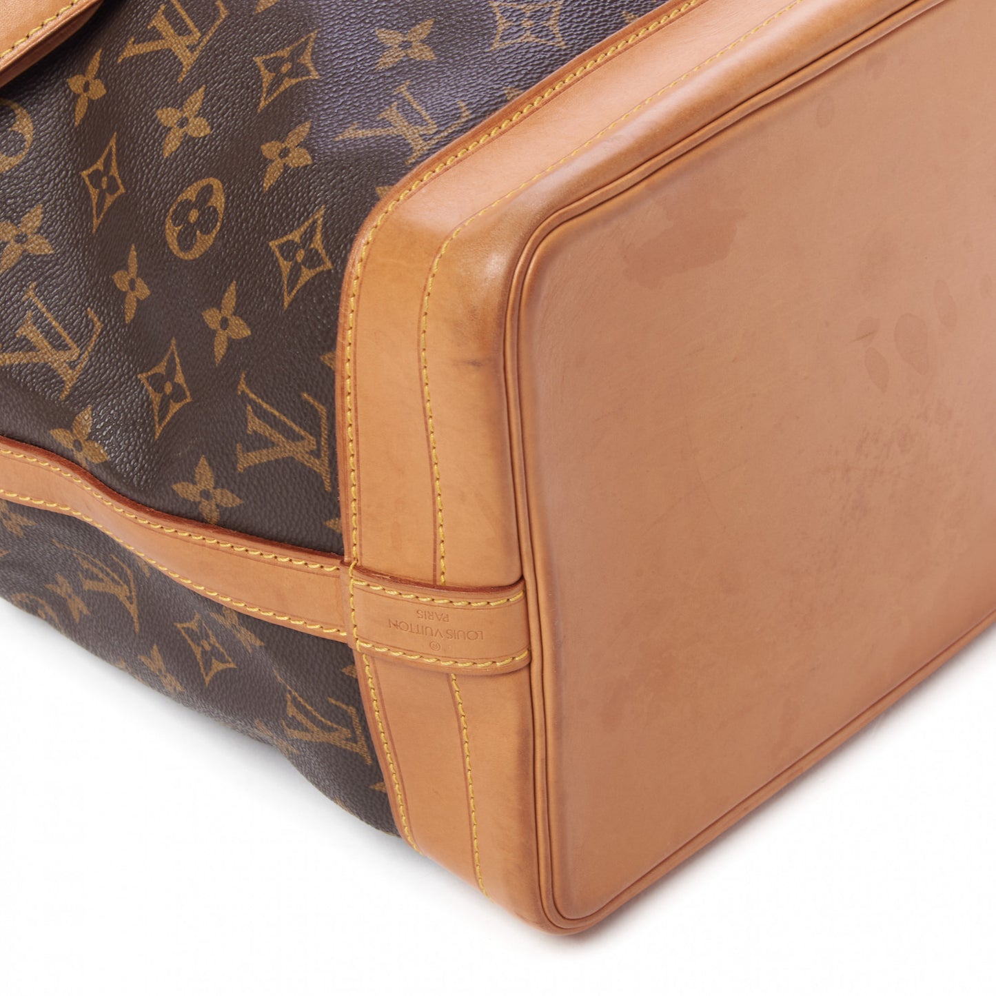 Monogram Noe