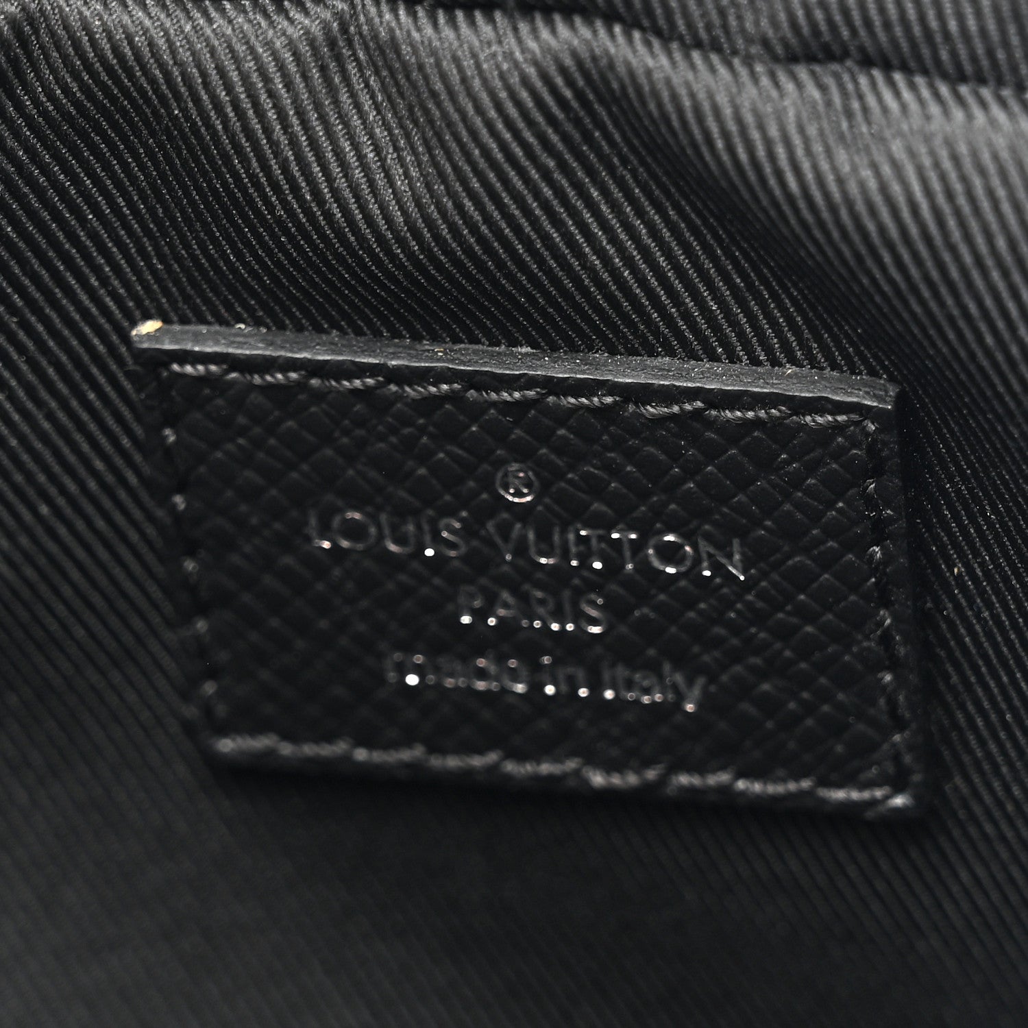 Louis Vuitton Taiga Monogram Outdoor Bumbag Black 6 of 10