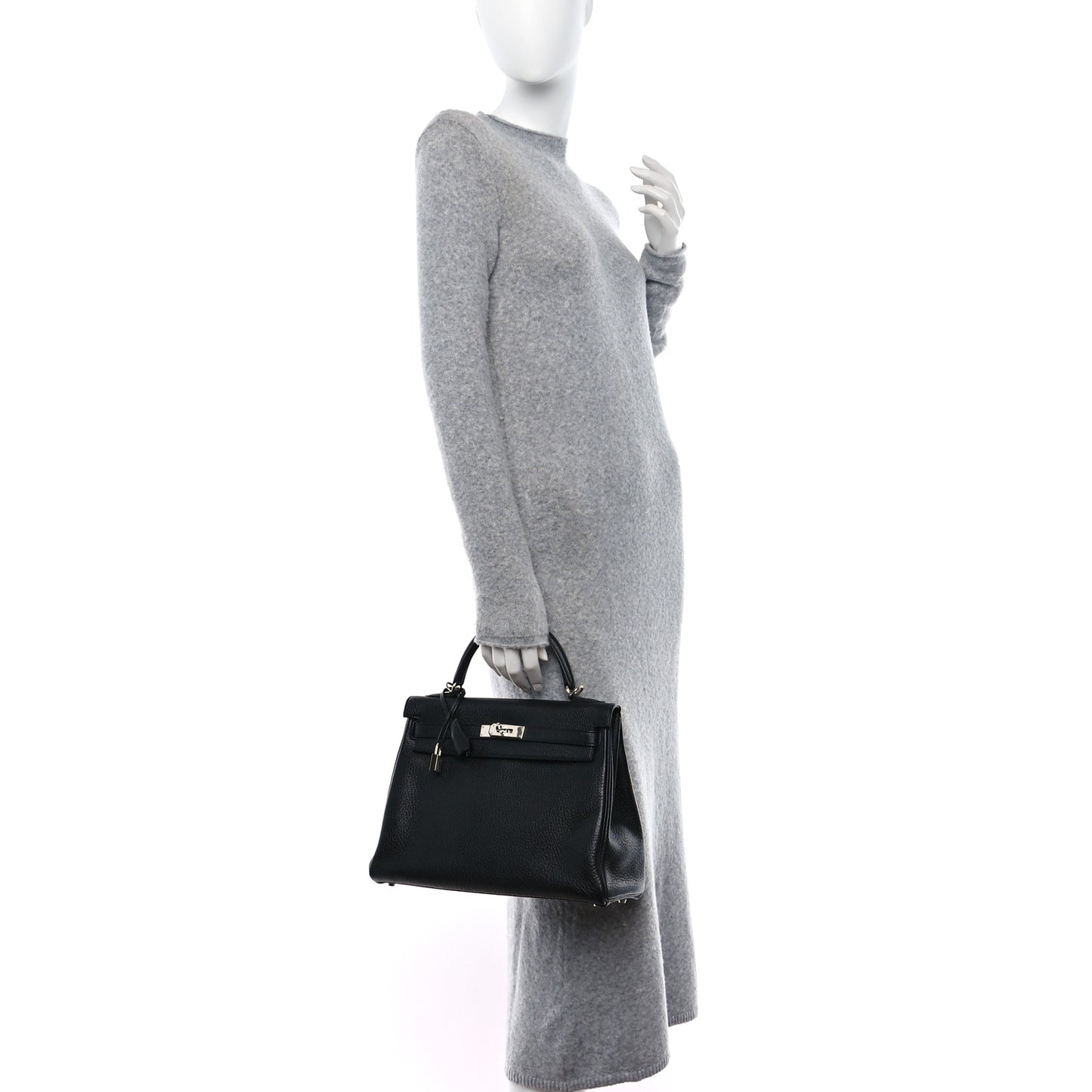 Taurillon Clemence Kelly Retourne 32 Black