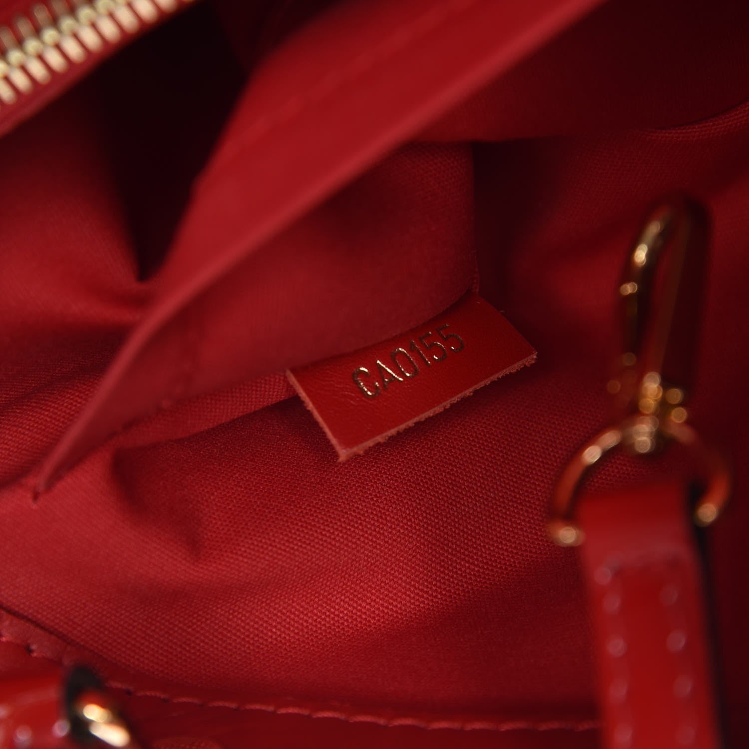 Louis Vuitton Vernis Montaigne BB Cherry 8 of 8