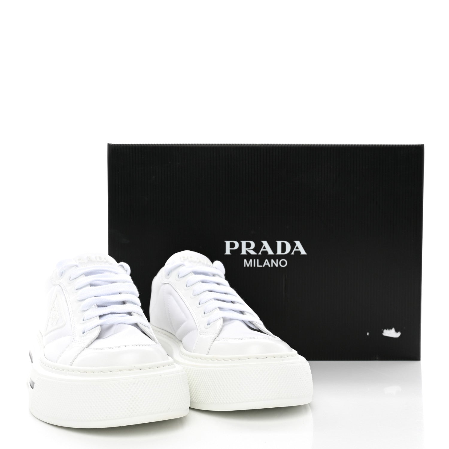 Prada Re-Nylon Spazzolato Rubber Triangle Logo Macro Quilted Mens 35mm Platform Sneakers 6 White 16 of 16