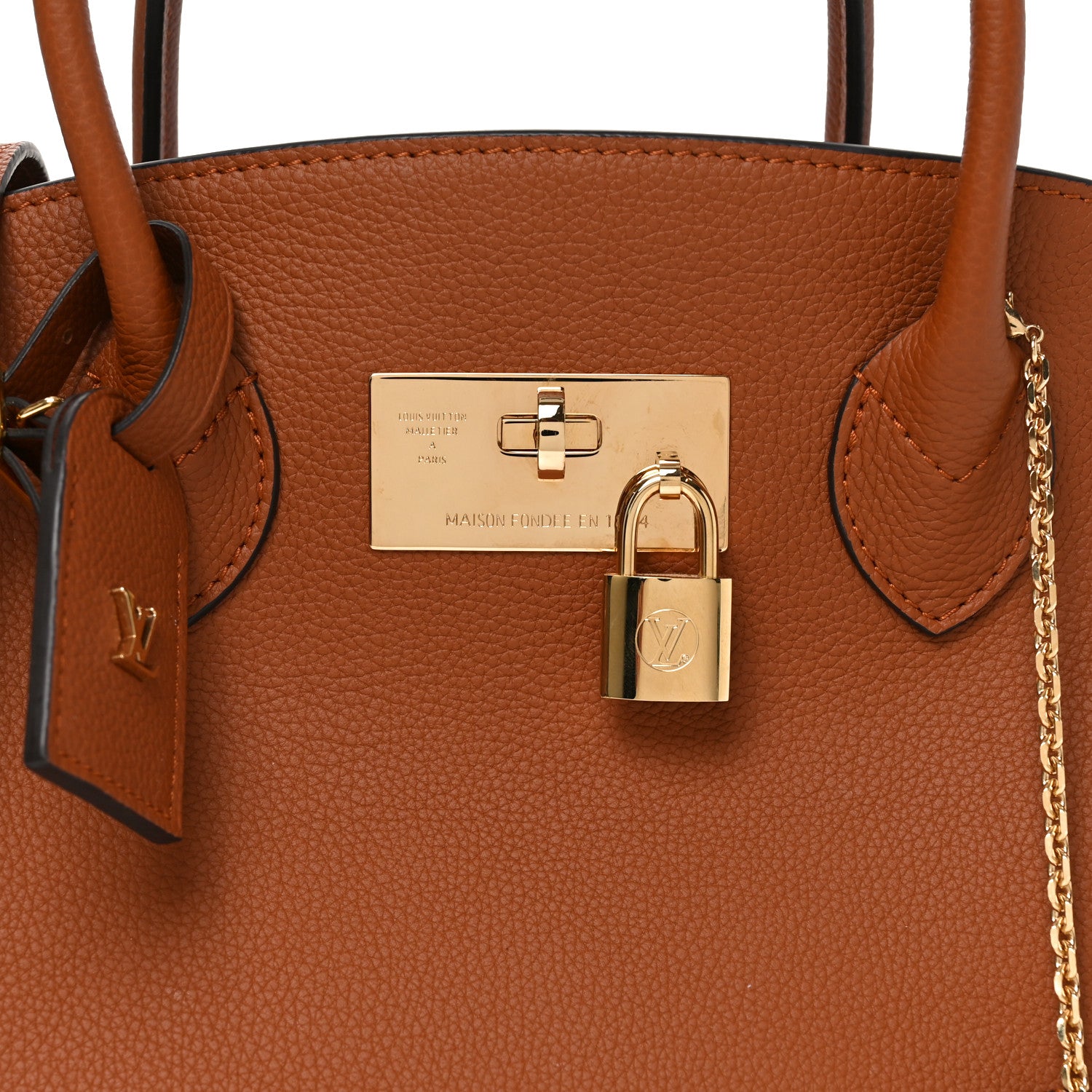 Louis Vuitton Veau Nuage Milla PM Gold 7 of 9