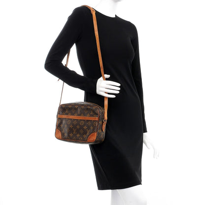 Louis Vuitton Monogram Trocadero 27 2 of 8