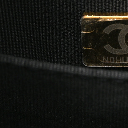 Chanel Patent Quilted Graphic Catch Flap Black 7 of 11