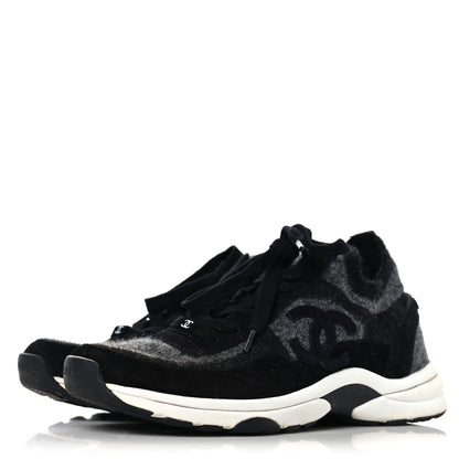 Chanel Knit Fabric Suede Calfskin Womens CC Sneakers 38.5 Black Grey 4 of 8