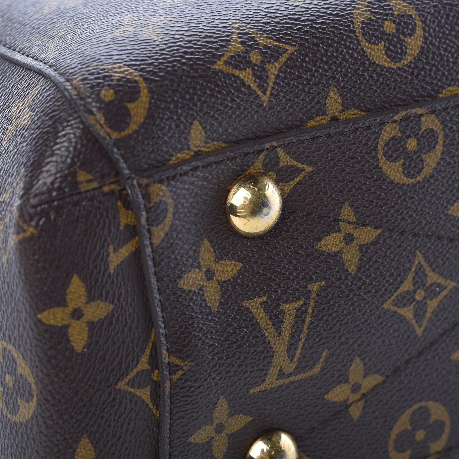 Louis Vuitton Monogram Montaigne BB 19 of 24