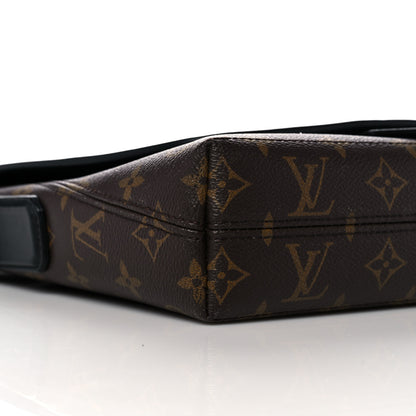 Louis Vuitton Monogram Macassar Magnetic Messenger 9 of 13