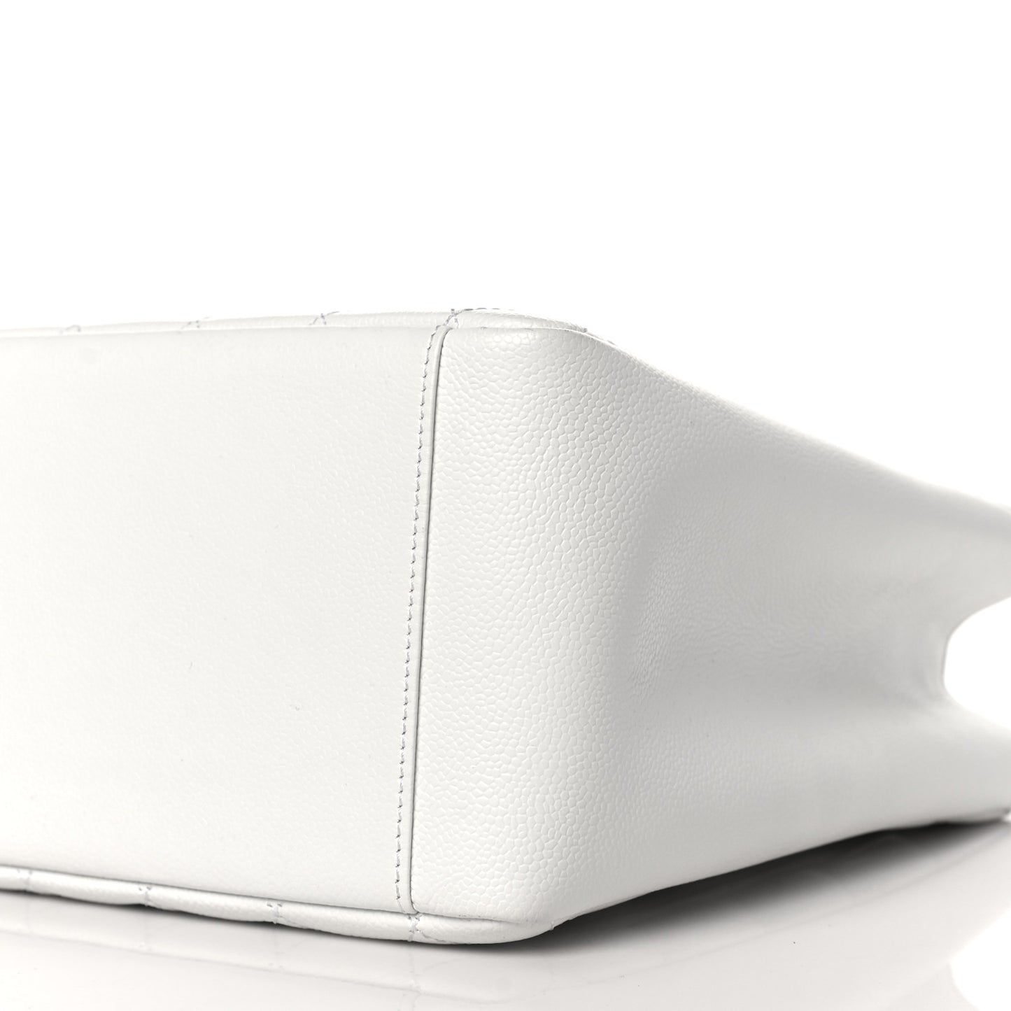 Caviar Quilted Grand Shopping Tote GST White