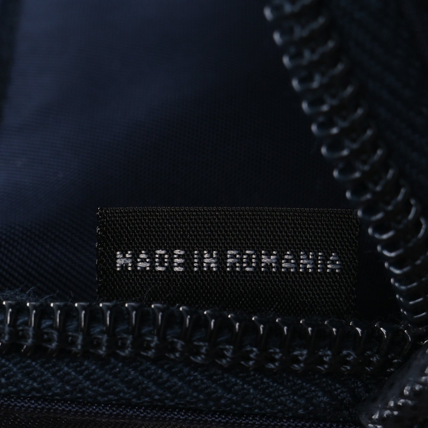 Tessuto Nylon Saffiano Belt Bag Bleu