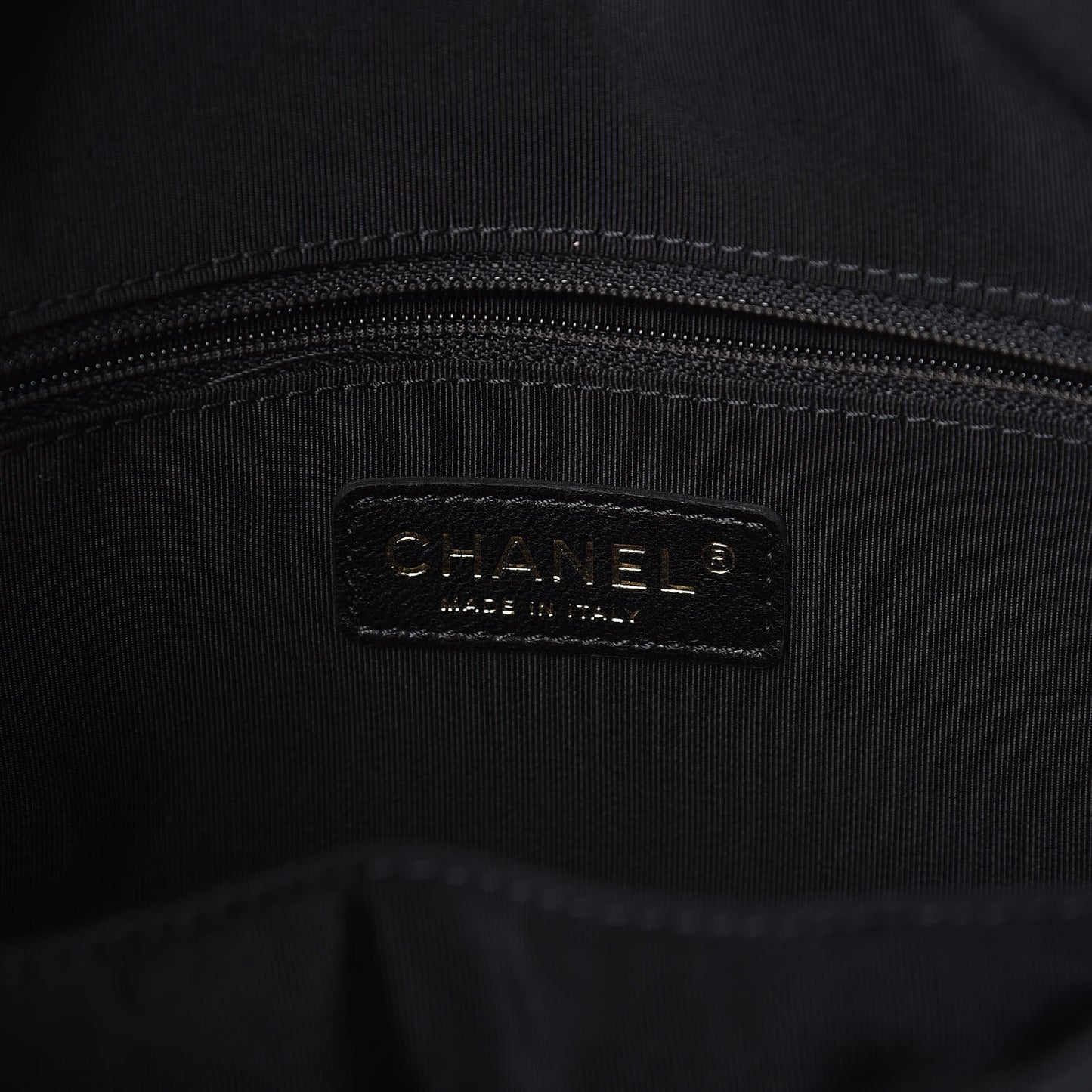 Calfskin Quilted Large Chain Me Hobo Black