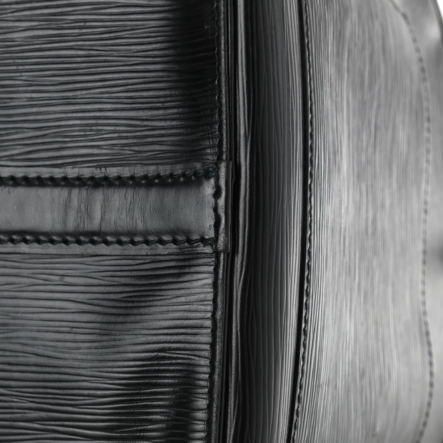 Louis Vuitton Epi Keepall 50 Black 18 of 19