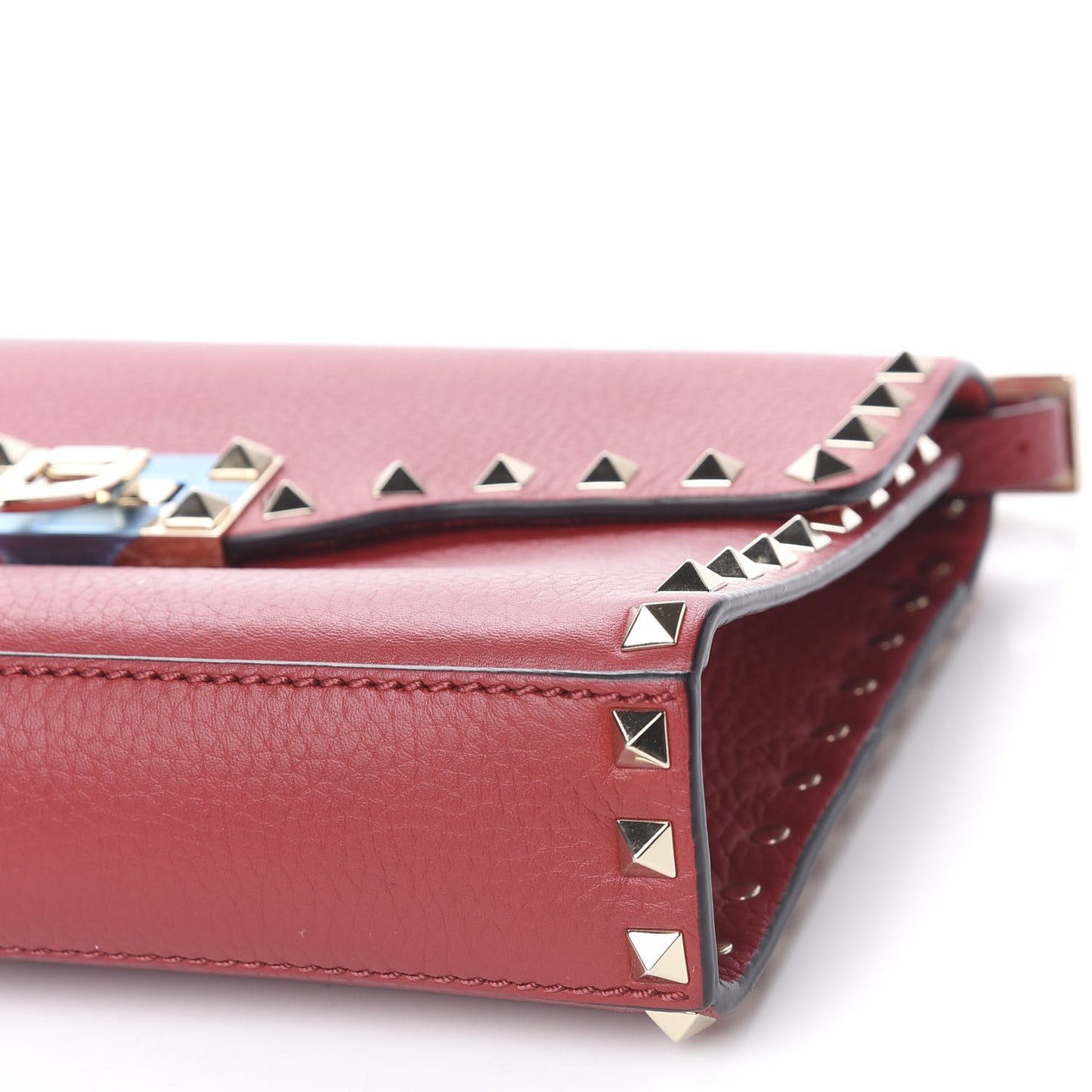 Pebbled Calfskin Medium Rockstud Flip Lock Crossbody Bag Red