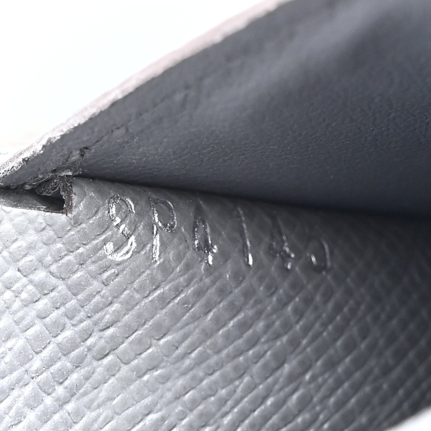 Louis Vuitton Taiga Multiple Wallet Glacier 7 of 13