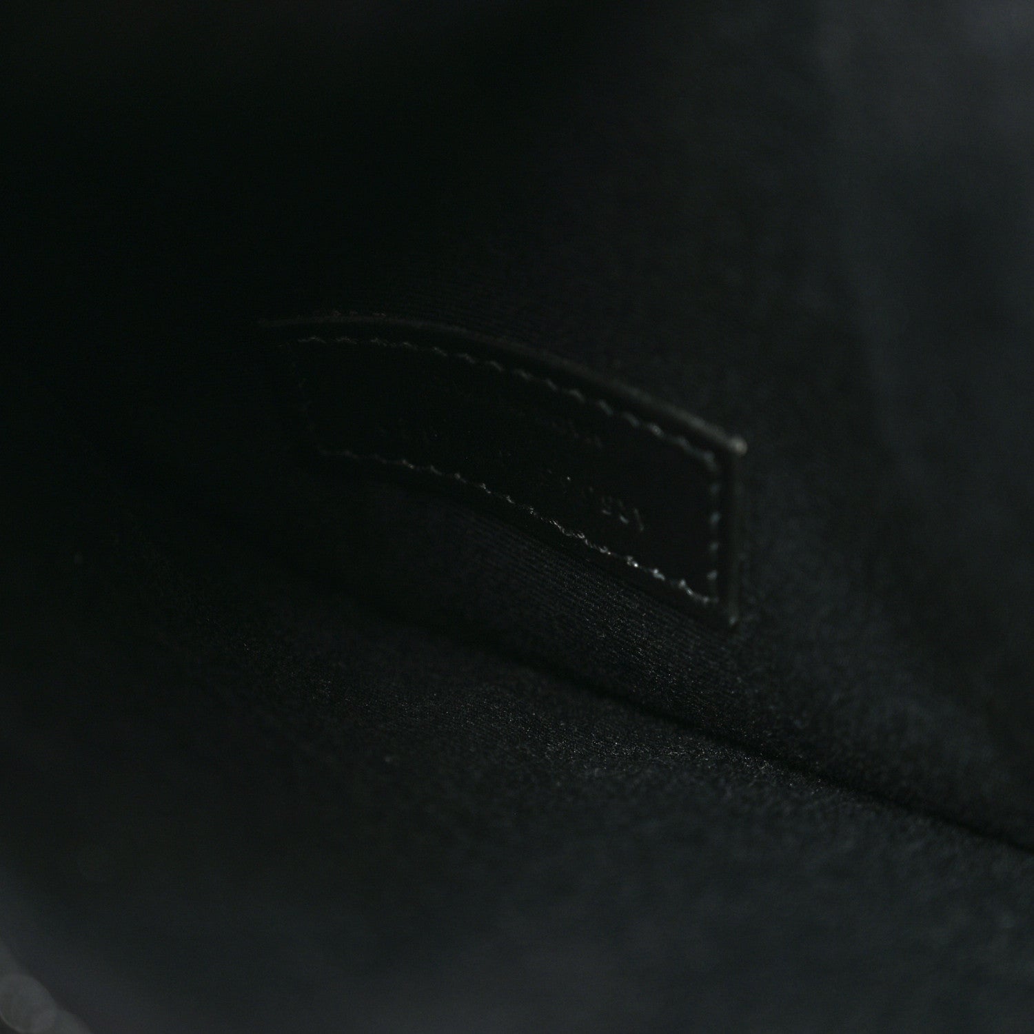 Saint Laurent Grain De Poudre Uptown Pouch Black 7 of 8