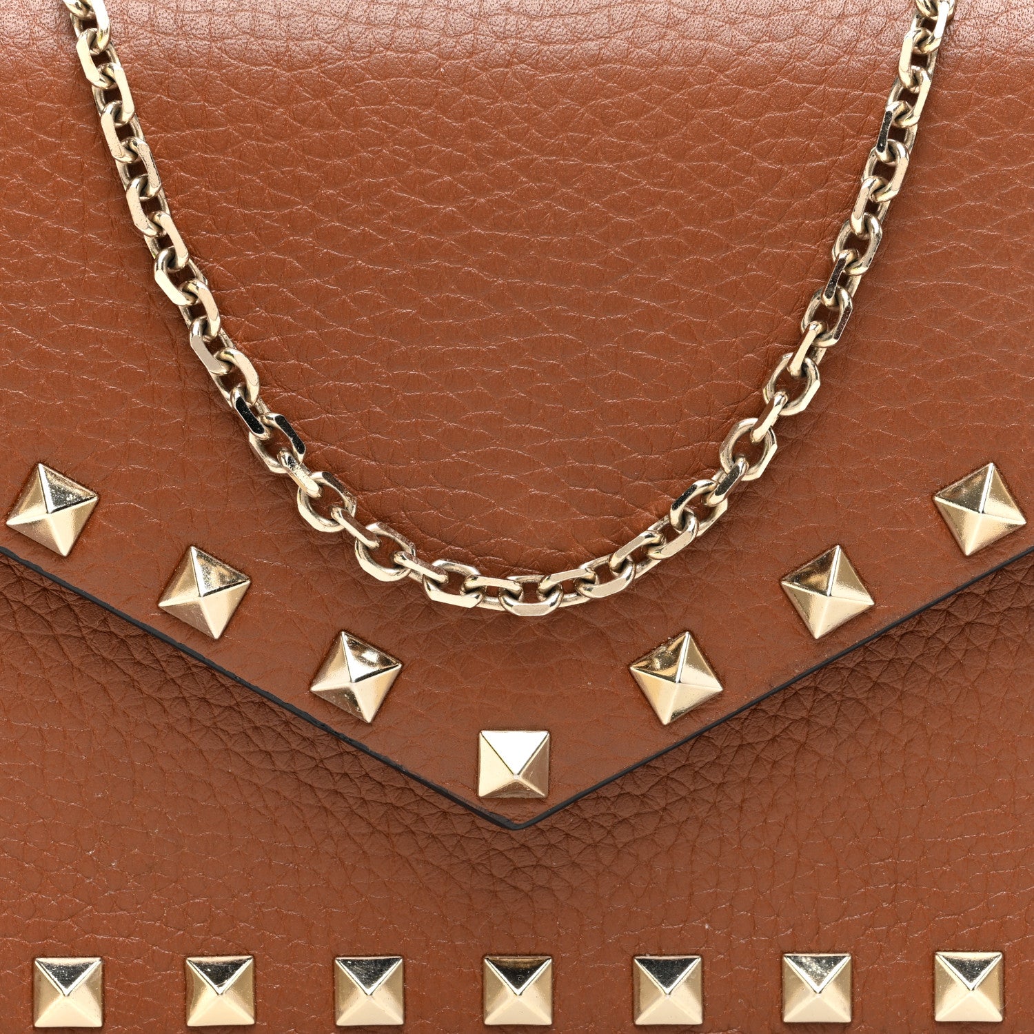 Valentino Garavani Pebbled Calfskin Rockstud Envelope Wallet on Chain Bright Cognac 7 of 9