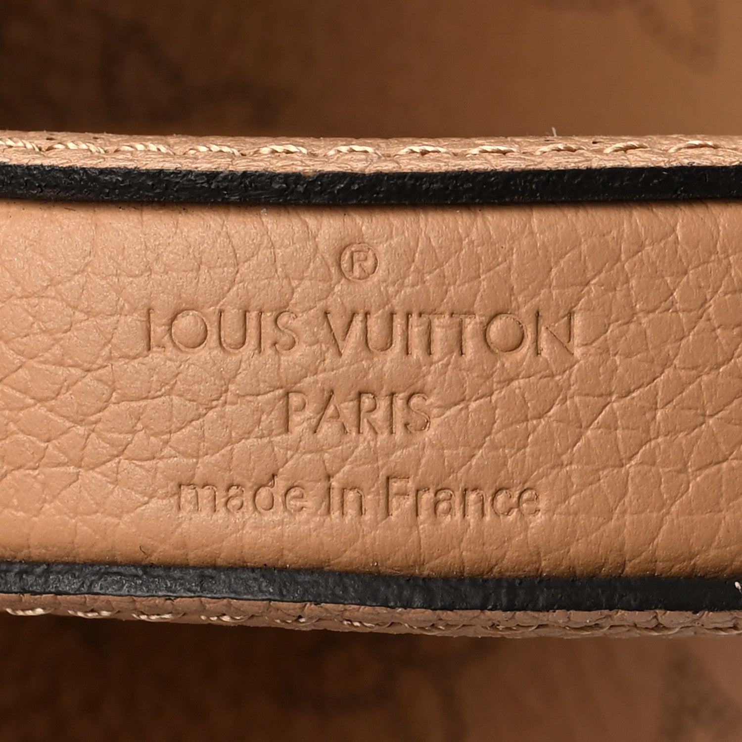 Louis Vuitton Mahina Bella Arizona 6 of 9