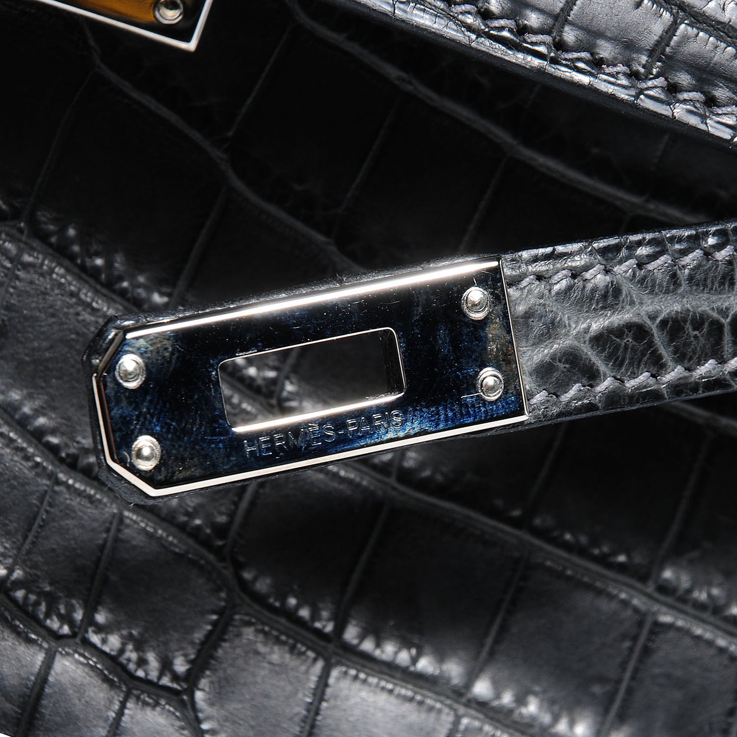 Matte Niloticus Crocodile Kelly Pochette Graphite