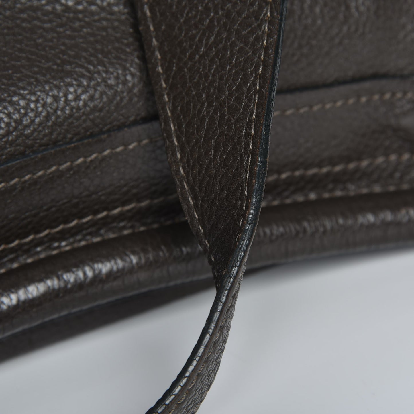 Calfskin Medium Paraty Rock