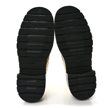 Chanel Shiny Goatskin Calfskin Quilted Lace Up Combat Boots 38.5 White Black 5 of 10