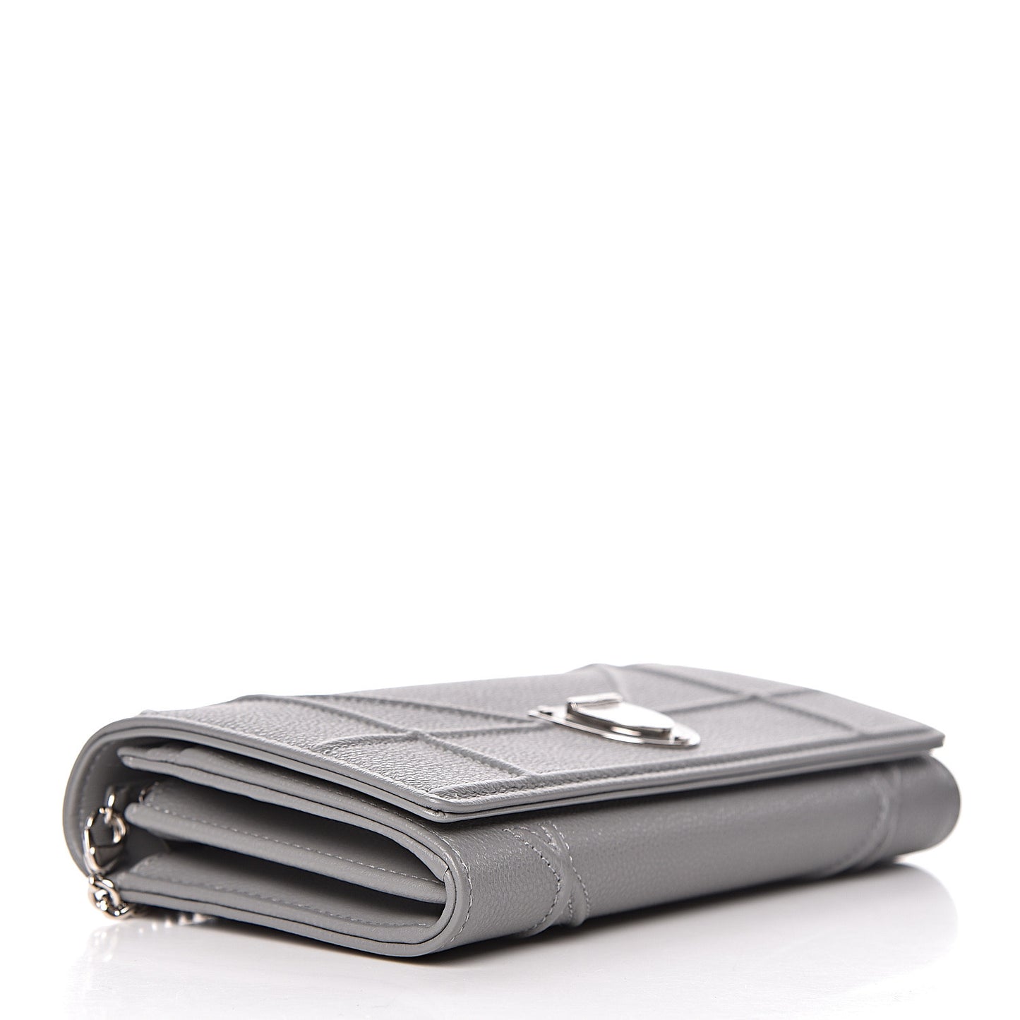 Grained Calfskin Diorama Croisiere Chain Wallet Gris