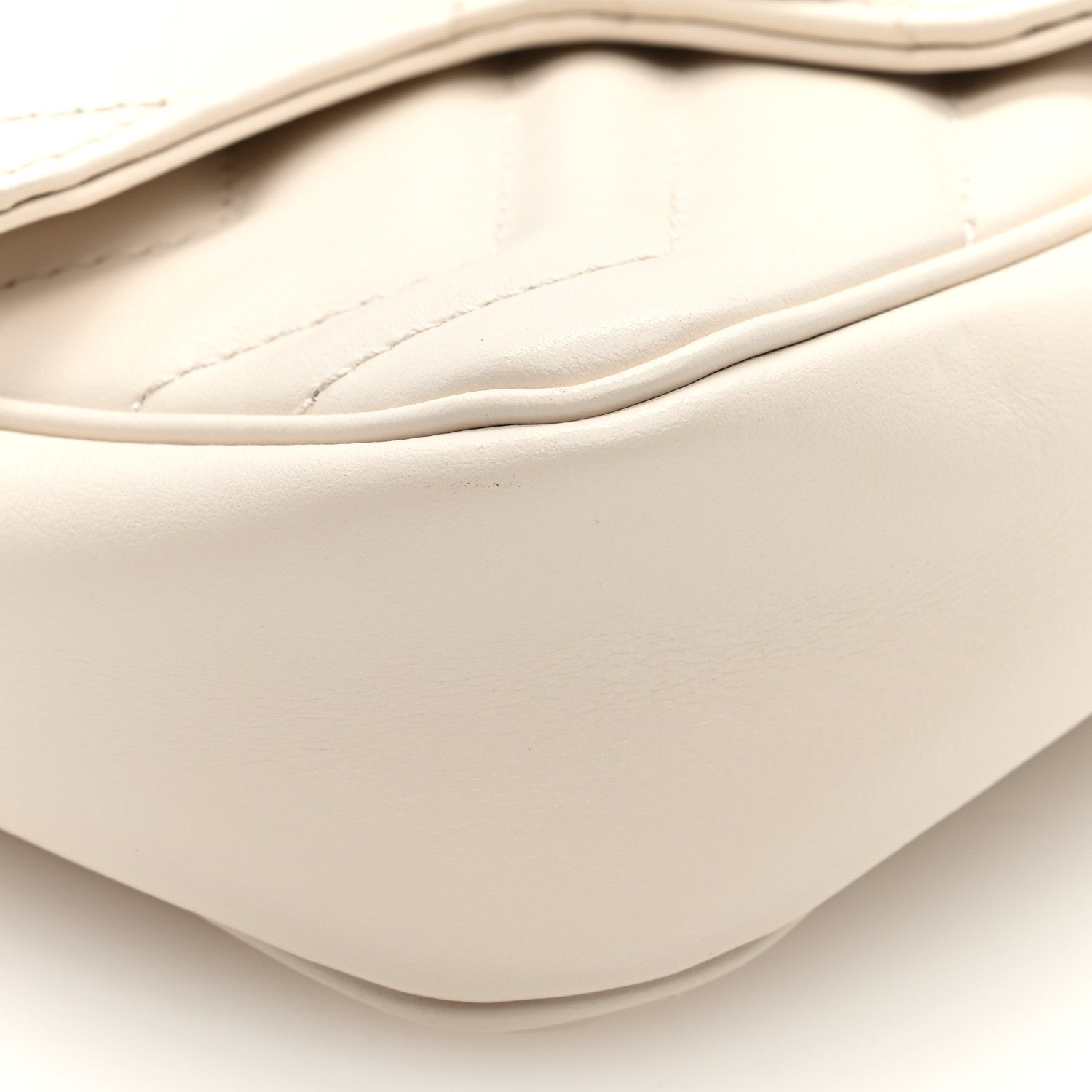 Gucci Calfskin Matelasse Super Mini GG Marmont Shoulder Bag White 9 of 10