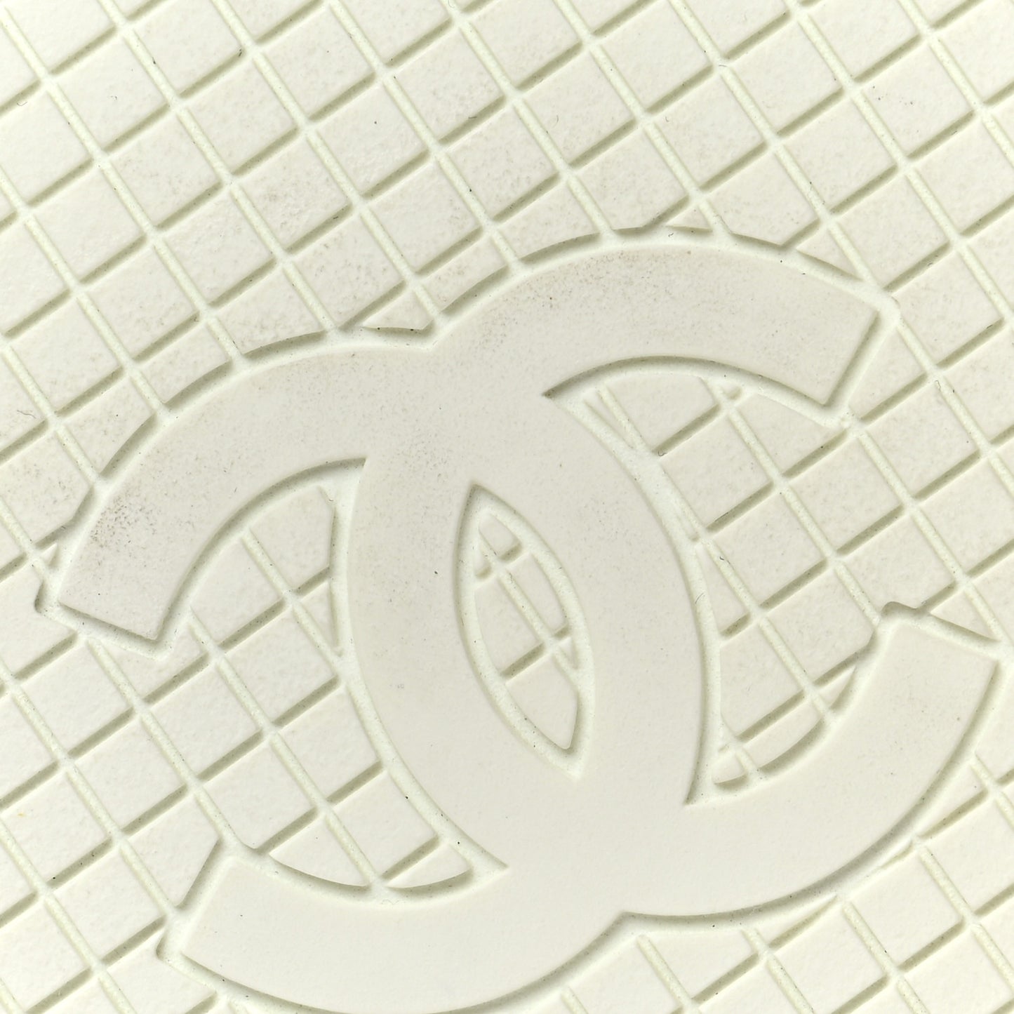 Calfskin CC Womens Sneakers 37 White
