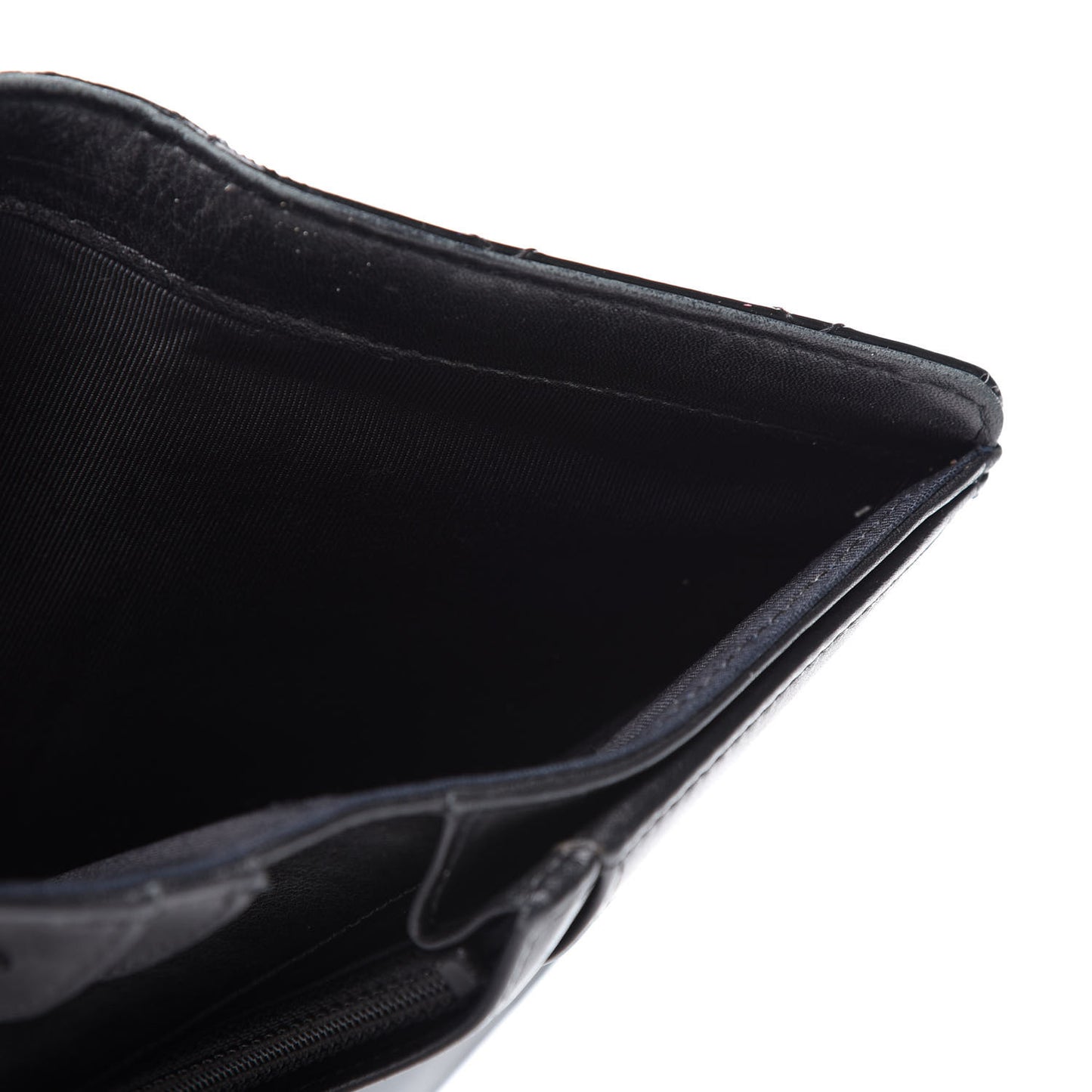Patent Calfskin Quilted Yen Wallet Black