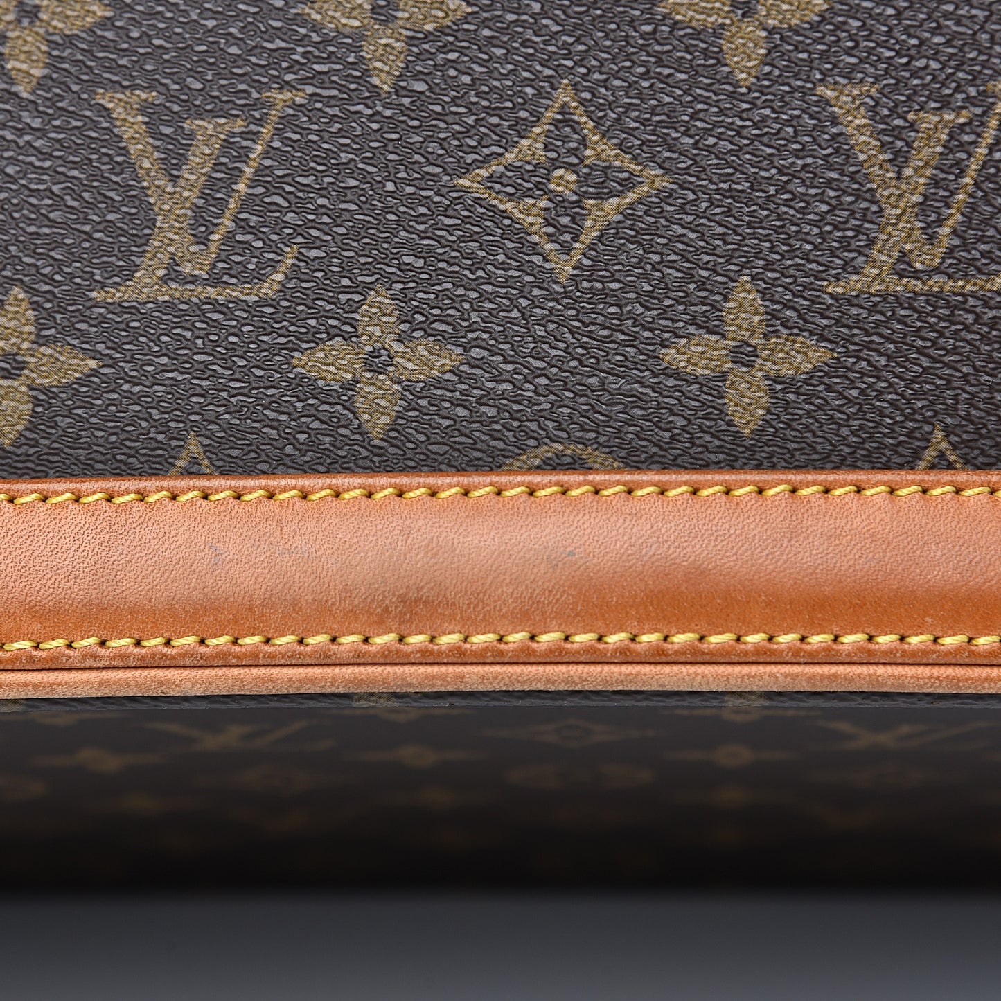 Monogram Nice