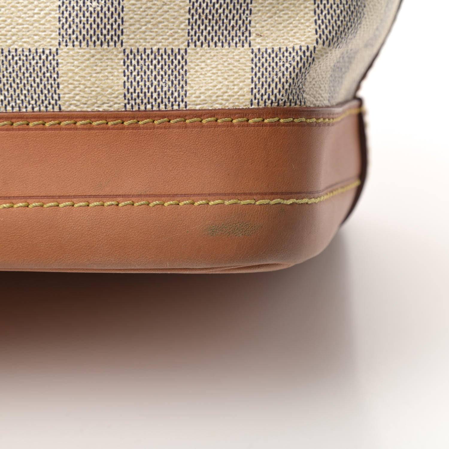 Louis Vuitton Damier Azur Noe 17 of 19