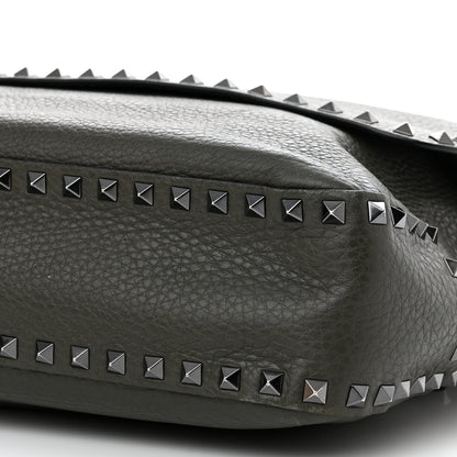 Valentino Garavani Pebbled Calfskin Rockstud Messenger Green 9 of 9