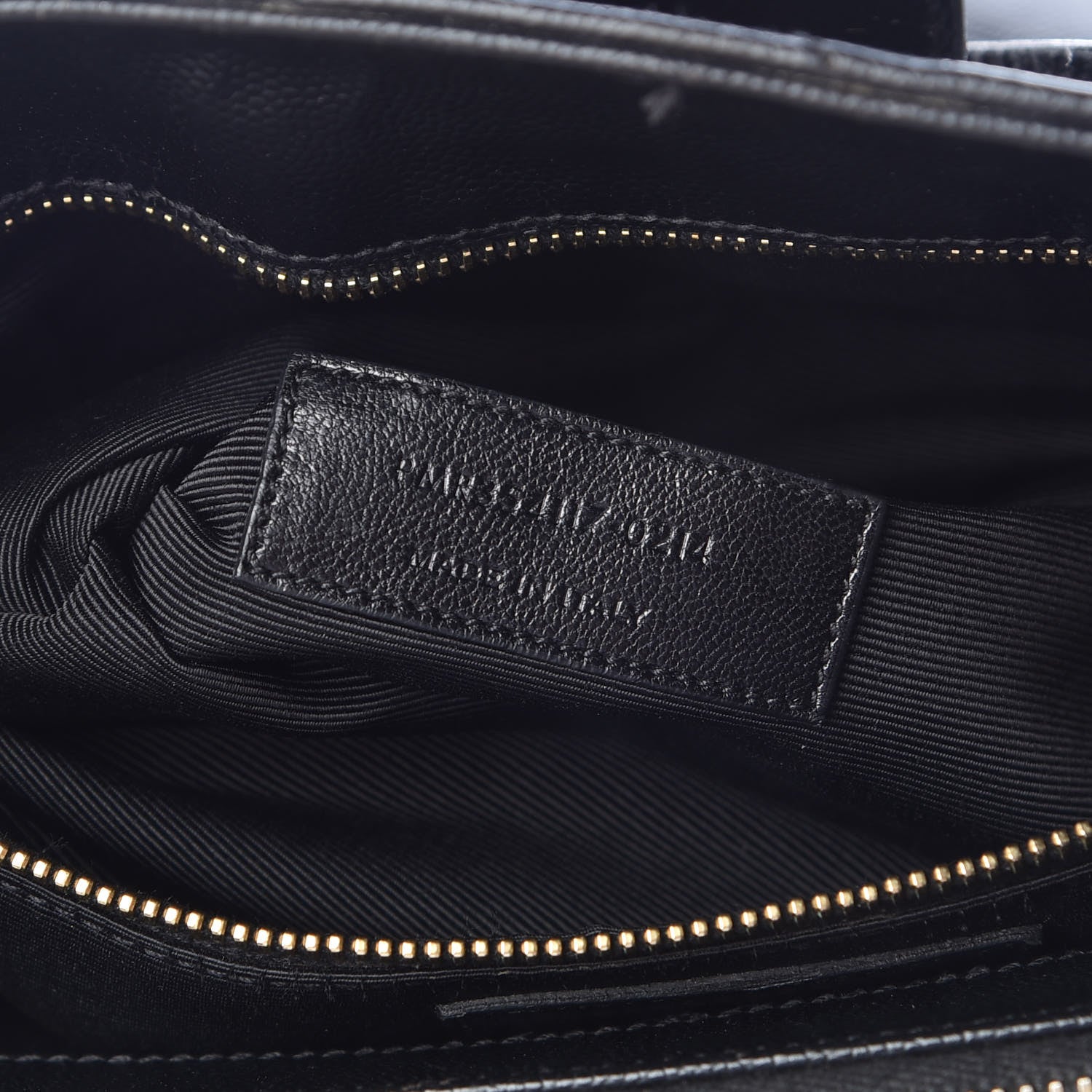 Saint Laurent Grain De Poudre Matelasse Chevron Monogram Shopping Bag Black 7 of 13