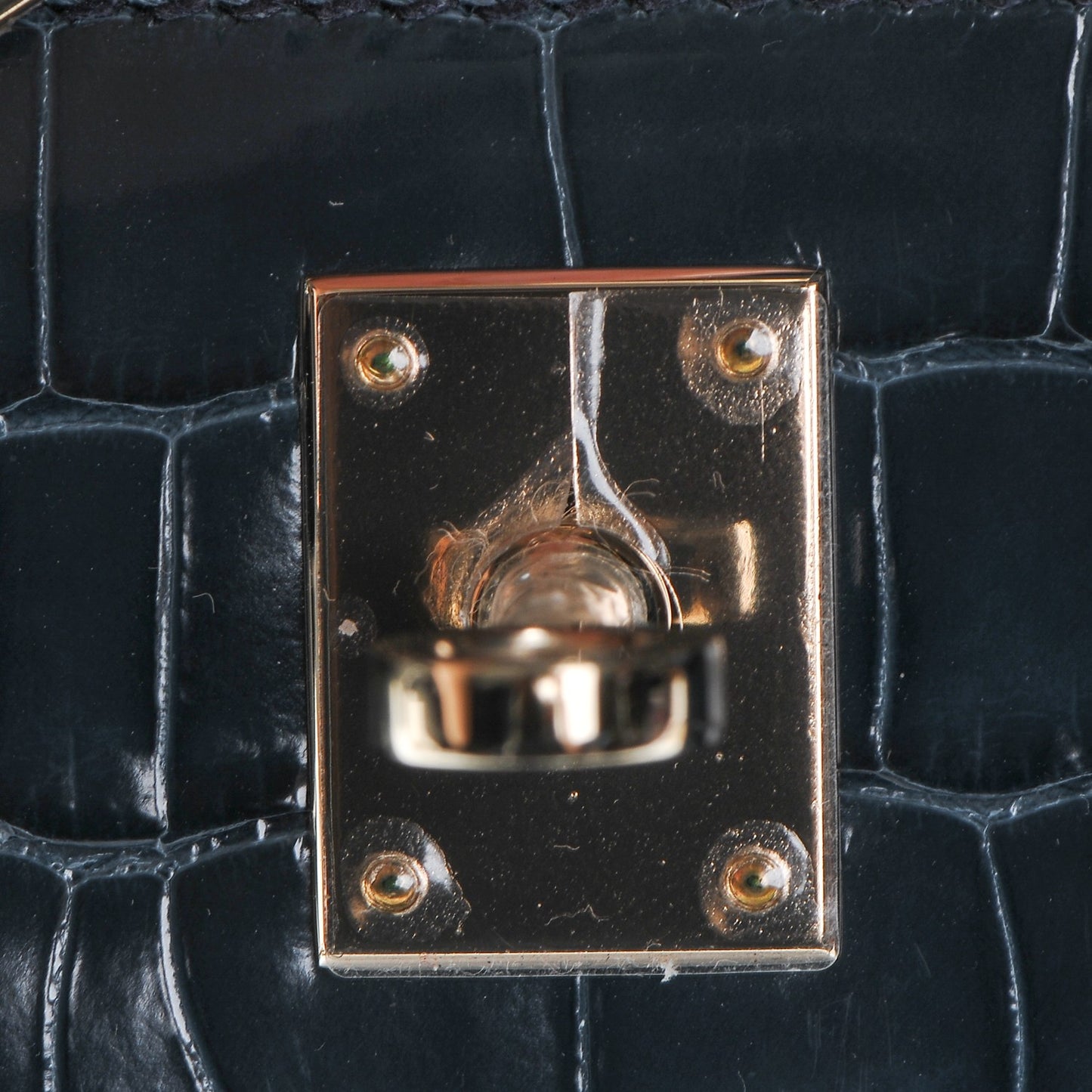 Shiny Alligator Kelly Pochette Blue Jean